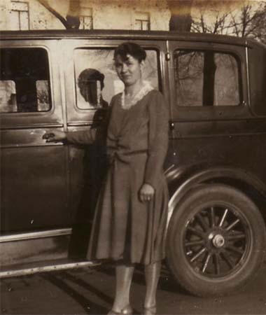 Großmutter Wunderwald 1915: Anspruchsvoller Chauffeur-Service seit vier Generationen